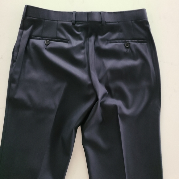 Harry Rosen custom slim suit - Picture 8 of 16